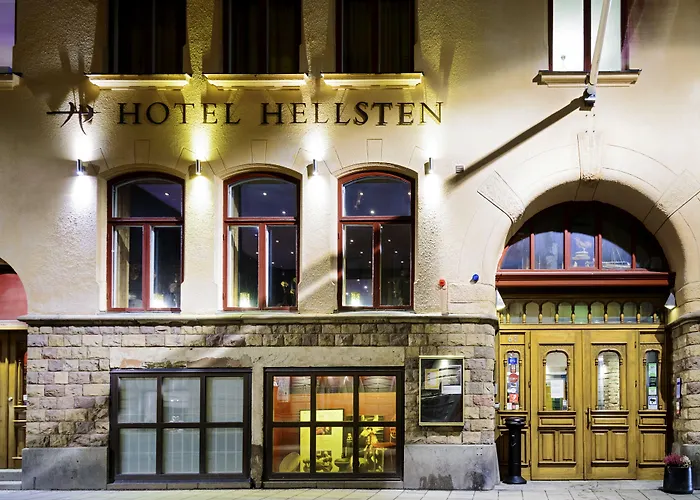 In Luxury hotels Hellsten