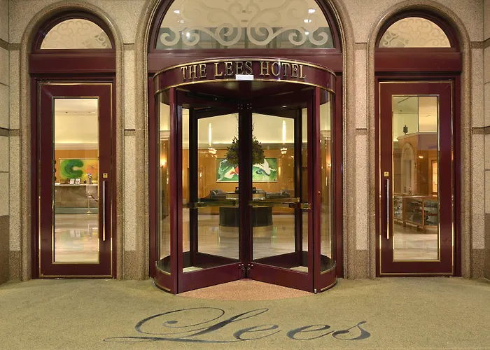 5 star hotels Lees