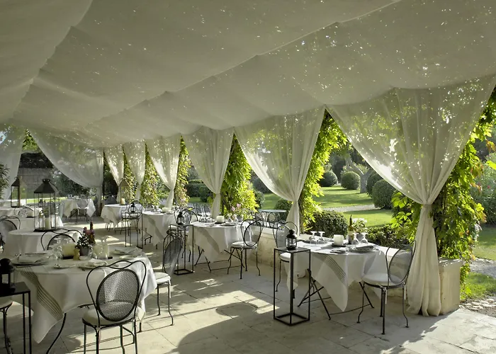Le Mas De Peint - Et Restaurant