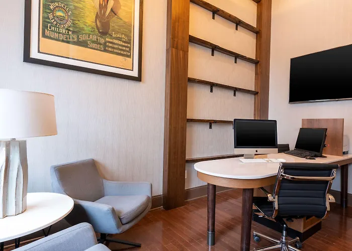 Homewood Suites By Hilton Indianapolis Downtown