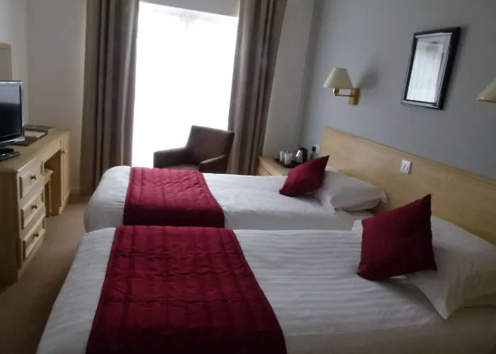 Beachcombers Hotel