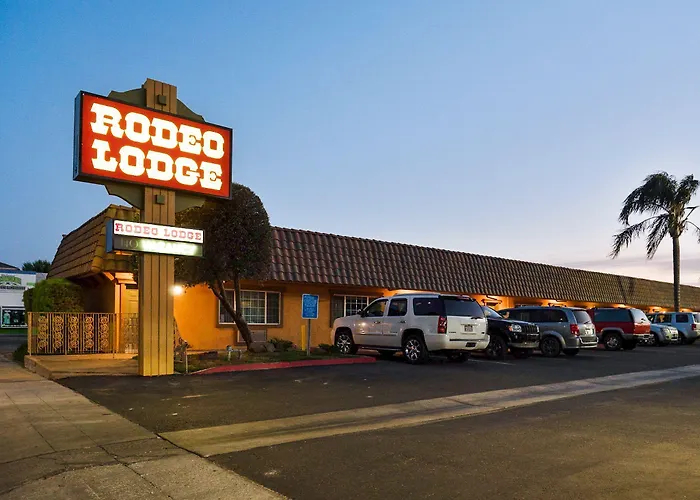 Rodeo Lodge