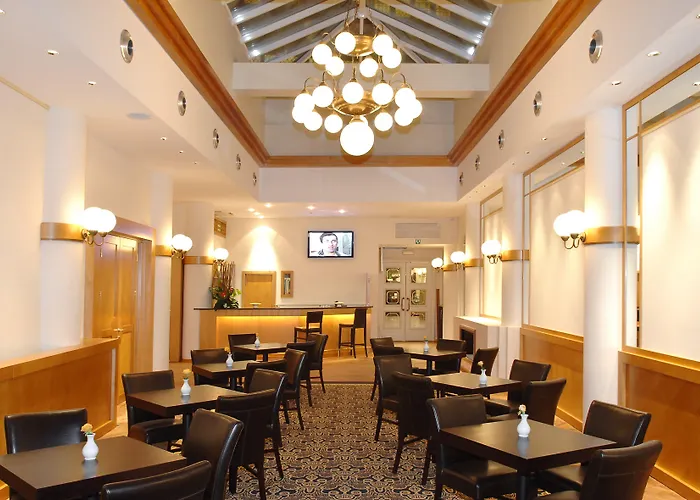 Luchthavenhotel: Progress Hotel