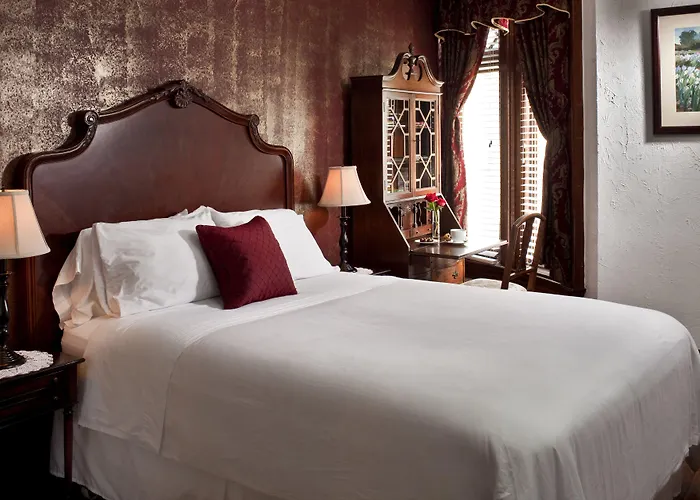 Bed and Breakfast American Guest House, A Washington Dc Bed And Breakfast