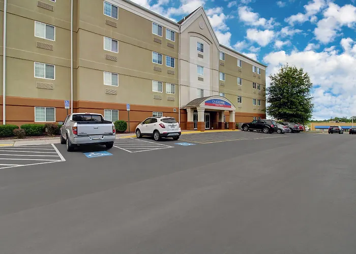 Best Selfcatering Candlewood Suites Winchester By Ihg