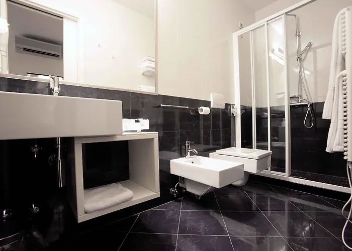 Hotels With Four Stars Urban Design