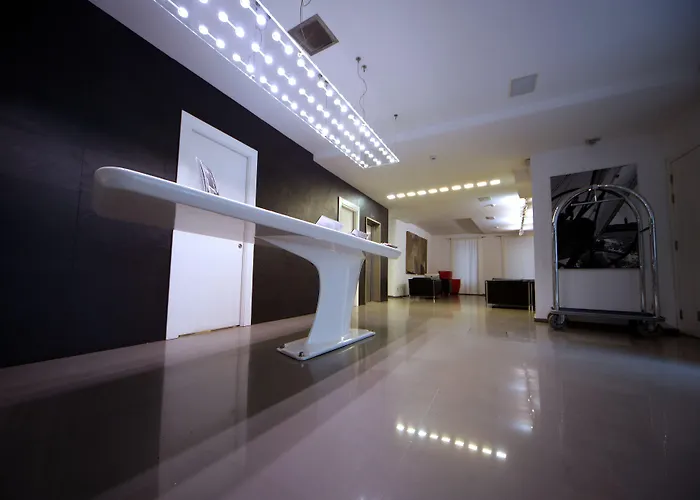 Hotels With Four Stars Urban Design