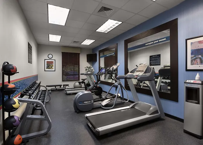 Hampton Inn Belmont At Montcross