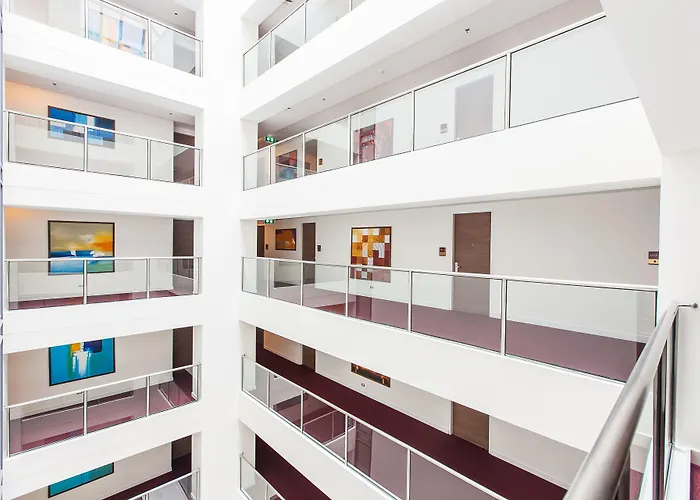 Oakwood Residence Sukhumvit 24 Bangkok