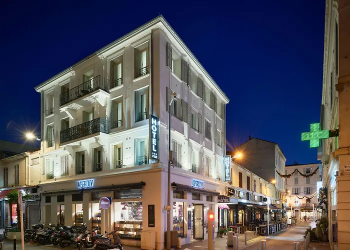 Goedkoop hotel: Hotel Des Congres Et Festivals