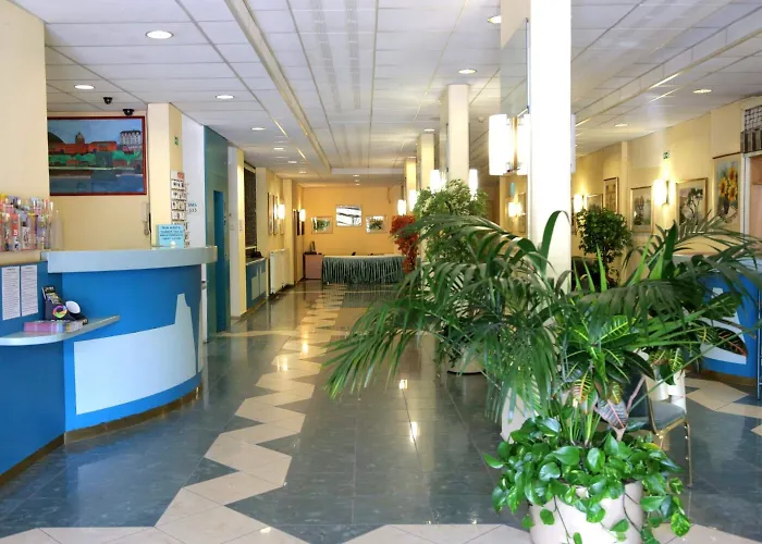 Hotel Bara Junior