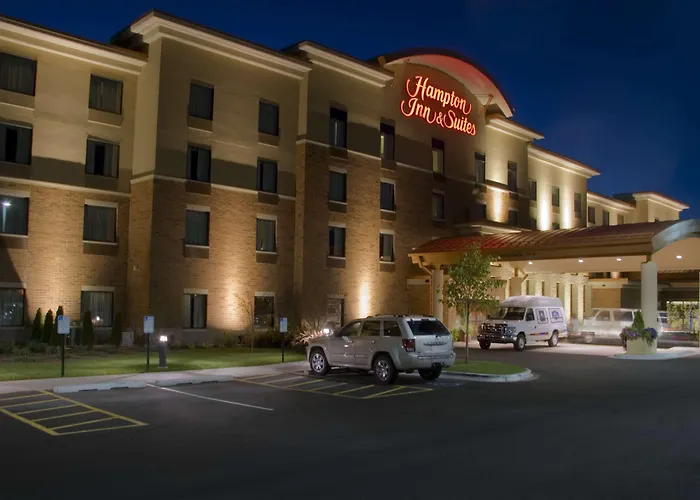 Hampton Inn & Suites - West