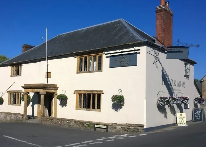 Family Hotel: The Helyar Arms
