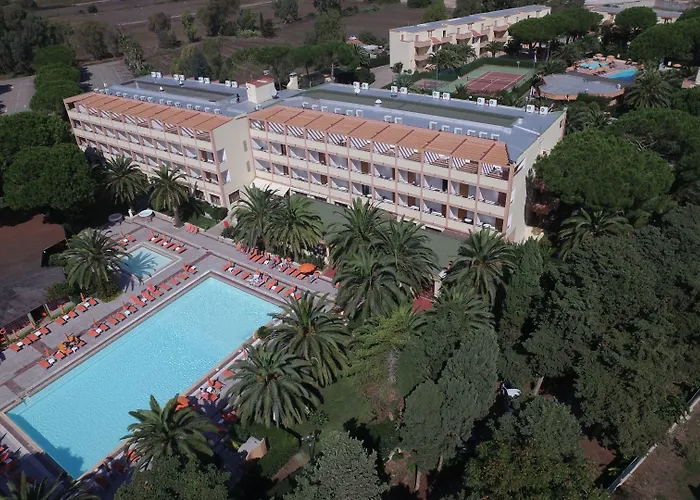 Hotel con golf: Hotel Oasis