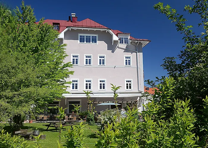 The Townhouse Ruhpolding - Individual Design & Casual Concept - Chiemgaukarte