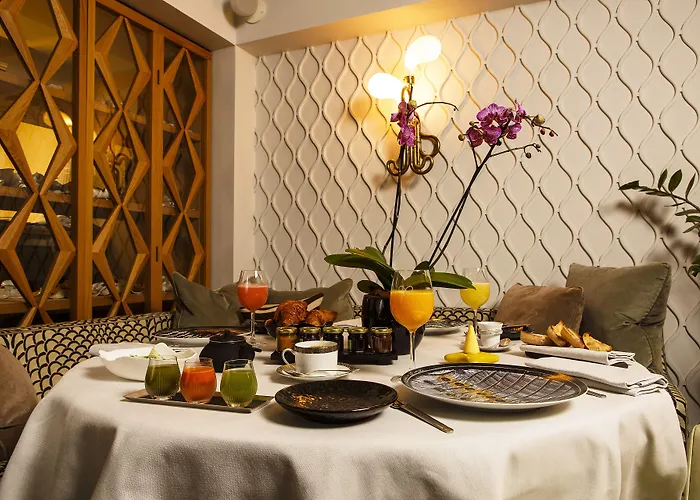 In Luxury hotels Thoumieux