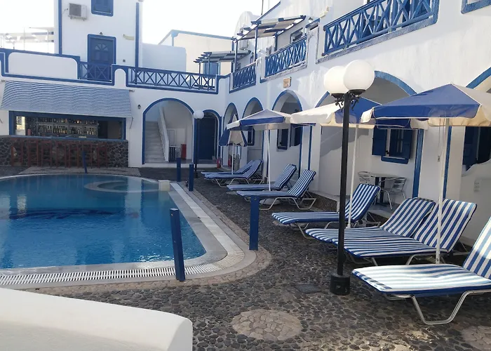 Roula Villa Studios&Apartments