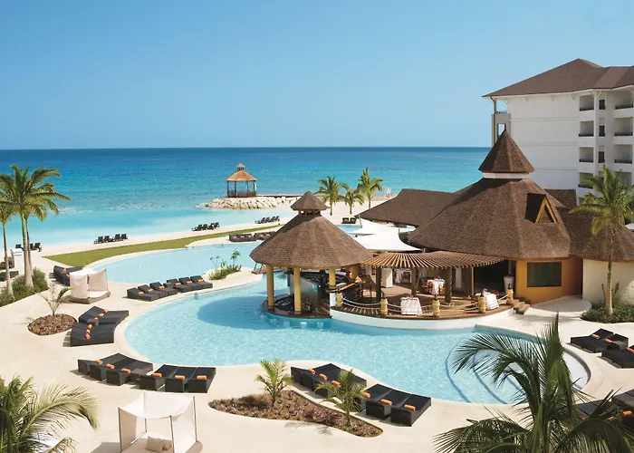 Self catering: Secrets Wild Orchid Adults Only