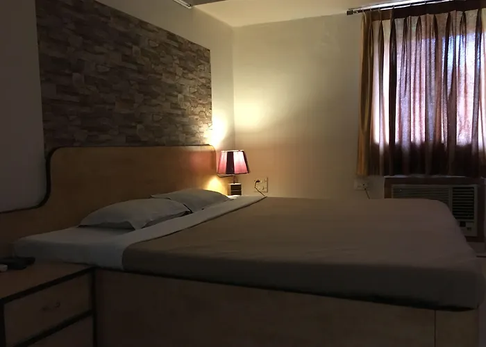 Hotel Grand Arjun