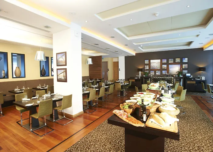  Pestana Chelsea Bridge & Spa