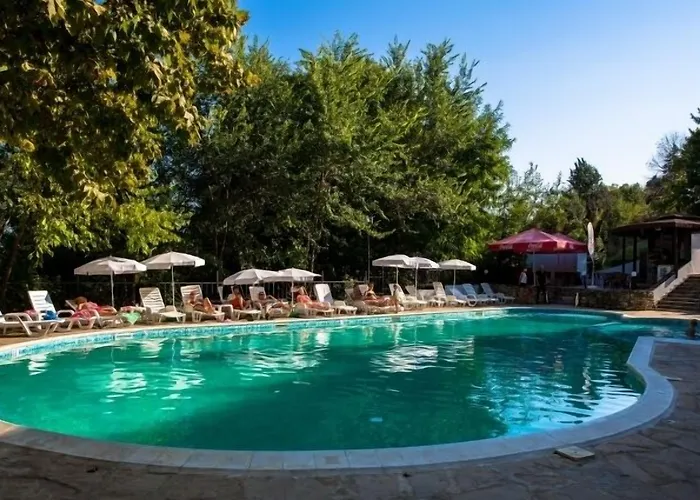 Vezhen Hotel - Free Parking
