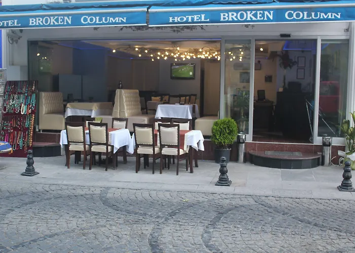 Familienhotel: Hotel Broken Column