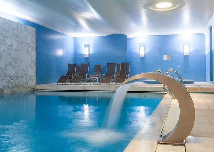 Hotel cerca del colegio: Hotel de Guimaraes