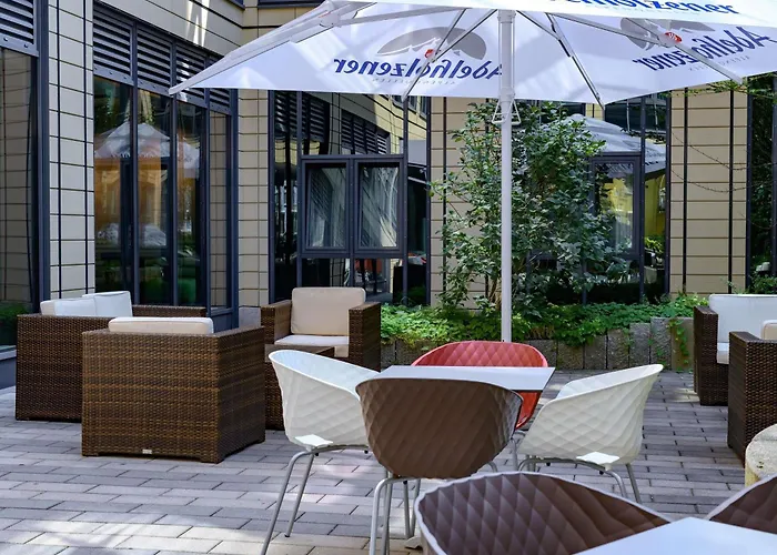 Günstiges Hotel: ibis München Parkstadt Schwabing