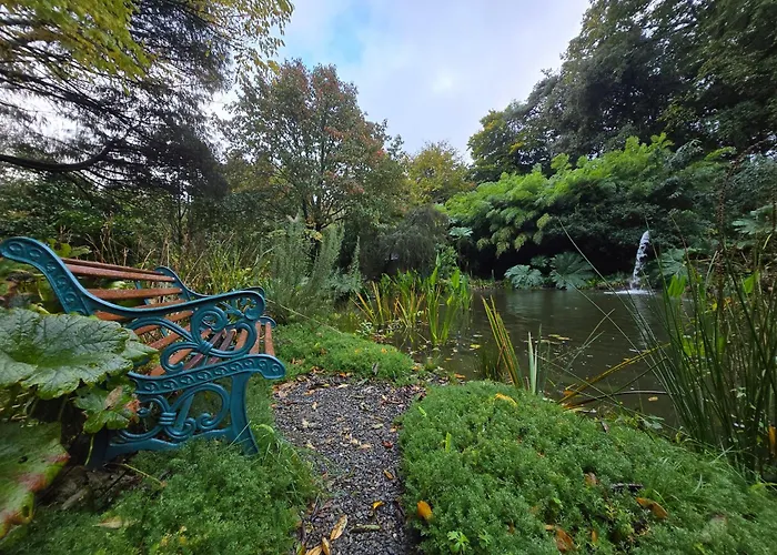 Pinetum Garden Cottages