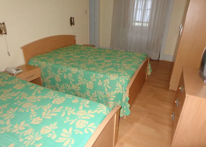  Portuguesa Guest House