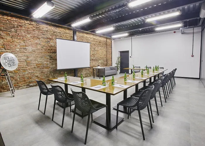 Arthotel Stalowa 52