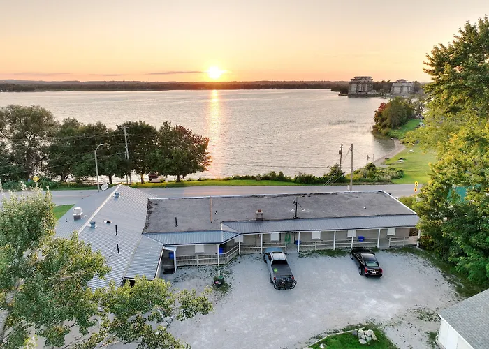World Casino hotels Lakeside Inn