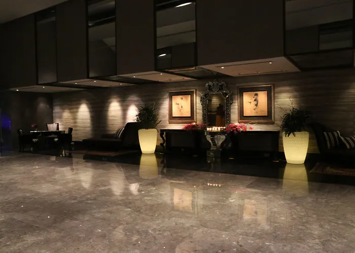 The Lalit Great Eastern Kolkata