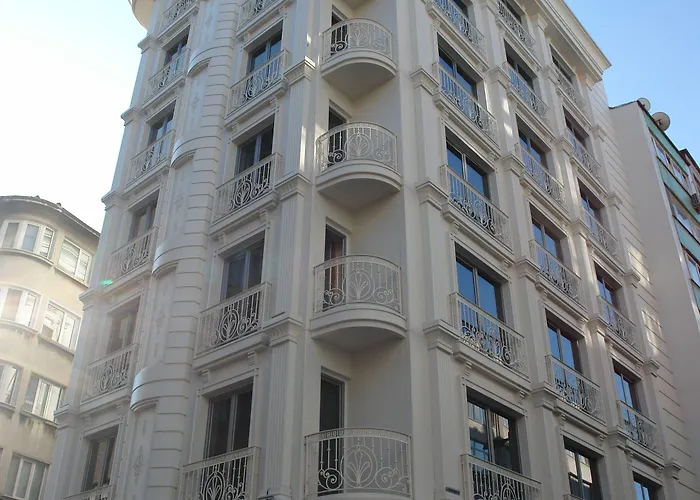 Le Mirage