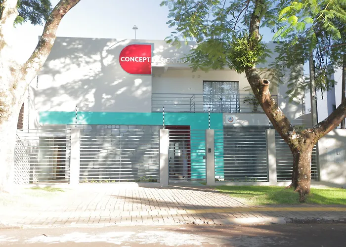 Hotel: Concept Design Hostel & Suites