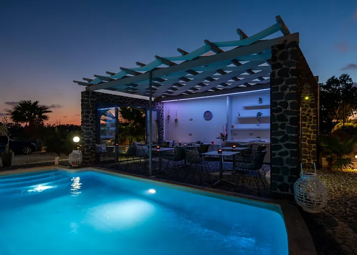 Villa Anemomilos Perissa