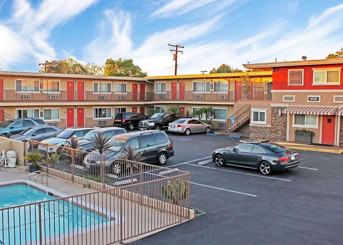 Motels Friendly Hills Inn - Whittier, Los Angeles