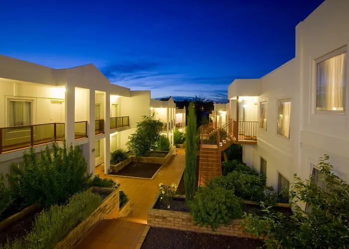 Hawthorn Gardens Serviced Apartments