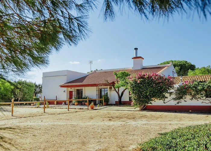Alquiler de vacaciones: Casa campo privada con piscina a 15 min playas Dehesa de las Yeguas