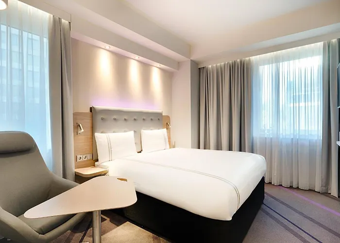 Zentrales Hotel: Premier Inn Frankfurt Westend