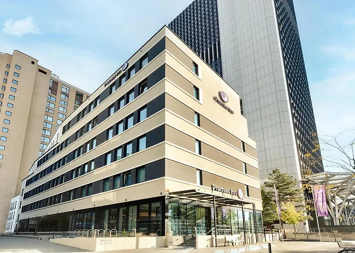 Zentrales Hotel: Premier Inn Frankfurt Westend