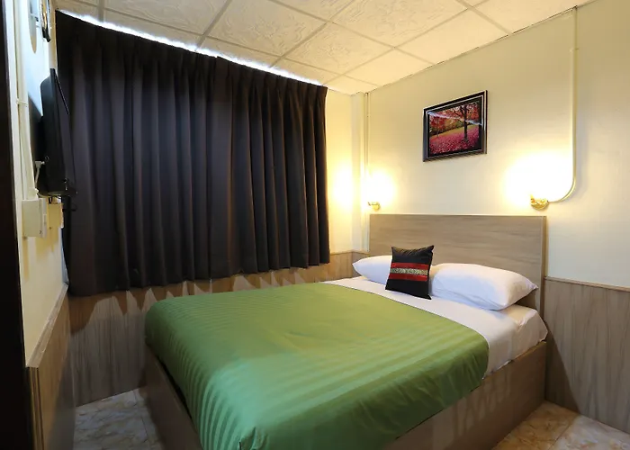 Sukhumvit 20 Guest House