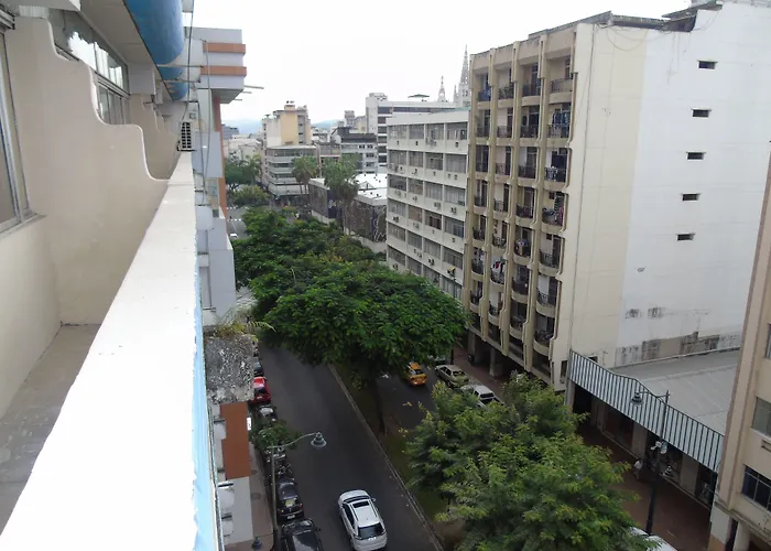 Cheap hotels Malecon Inn