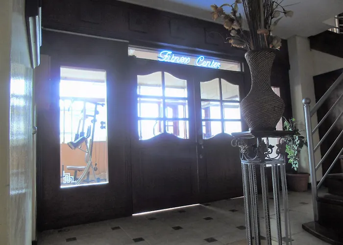 Cheap hotels Malecon Inn