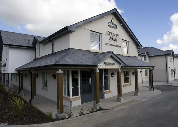 Hotel: County Arms
