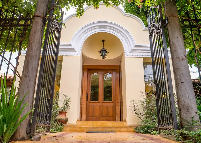  La Casona Boutique