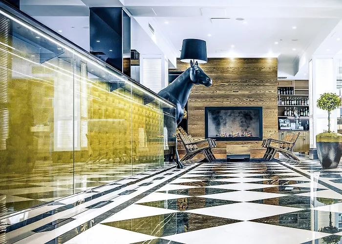 Hotel con tenis: Hotel Lilla Roberts