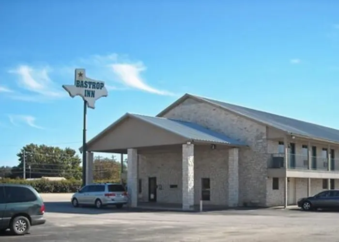 Bastrop Inn