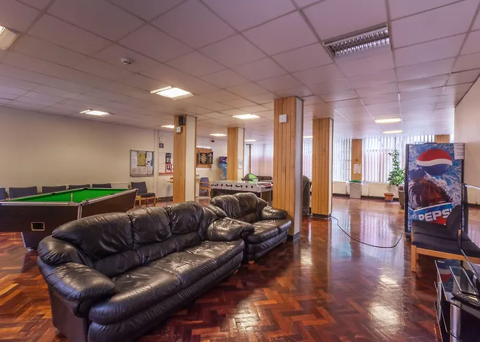 Hotel cerca del colegio: Lse Carr-Saunders Hall