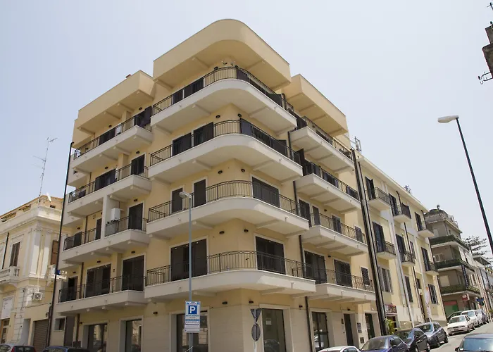  Areté Luxury